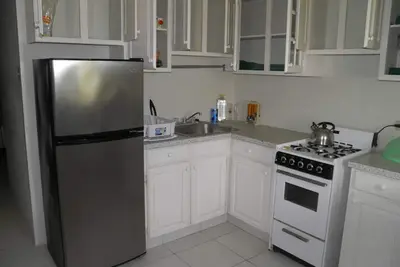 Image de Une chambre d'appartement meublé - Location courte durée