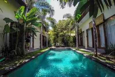 Image de Villa de luxe 3 chambres avec piscine à Sanur ~ Service de nettoyage quotidien inclus ~