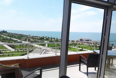 Image de Votre Nouvelle Maison À Batumi Attend \"Vous\"