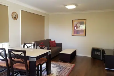 Image de Nouvellement construit - Cosy 2 chambres à coucher