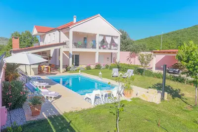 Image de * Villa Kalura Split * belle maison de vacances avec piscine, rien que pour vous! !
