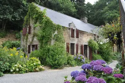 Image de Vallée du Blavet, maison de caractère, proche rivière