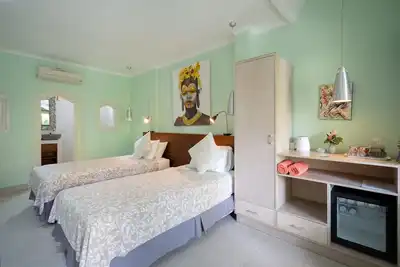 Image de Angel House Ubud 'Boutique B & B / hôtel Villa entière 3 suites. Maximum 6 adultes.