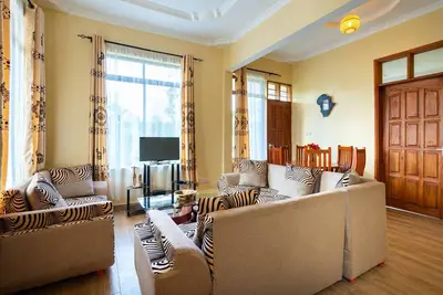 Image de Appartement 2 chambres meublées, dans une maison de 3 appartements, à 10min du centre d'Arusha
