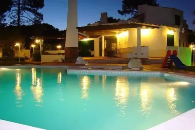 Image de Magnificent 9 double bedroom en suite detached villa with heated pool