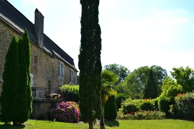 Image de Maison Pèrigordine  vue imprenable sur la vallée Dordogne