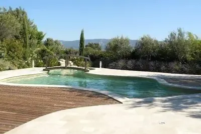 Image de Cabrieres D'Avignon Luberon villa de charme avec piscine pouvant être chauffée