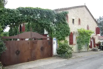 Image de Maison de campagne en pierre, avec piscine pour 10/12 personnes