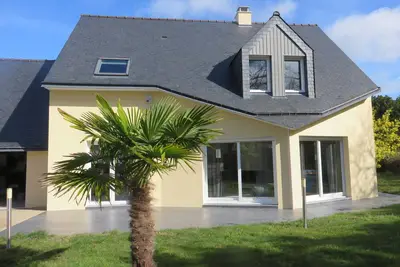 Image de Agréable maison, 1 km de la mer 8/10 personnes avec terrasse, 2 salles d'eau