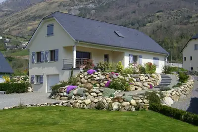 Image de Location vacances-maison a Laruns/Beost - 64- cap de 10 pers -ski rando cure -