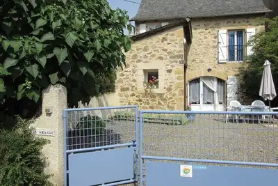 Image de Aveyron Au coeur des plus beaux villages classés maison indépendante confortable