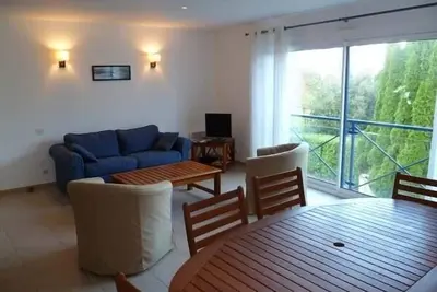 Image de Appartement à Beg Meil-Fouesnant - 80m de la plage - Vue mer