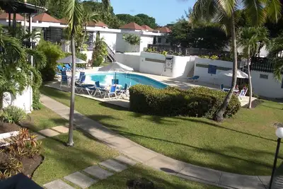 Image de Appartement de vacances avec belle vue sur le parcours de golf et la piscine