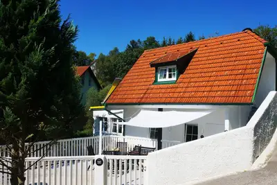 Image de Maison de vacances Black & White