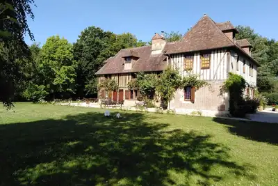 Image de Manoir normand du 17e siecle - Gites de France 4 epis -Gites de Charme - Nature