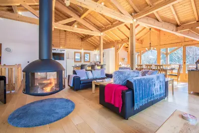 Image de Superbe appartement en duplex de 4 chambres dans un chalet détaché à Morzine
