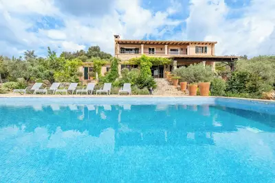 Image de La Pleta - Incroyable villa jusqu'à la colline. Vue fantastique