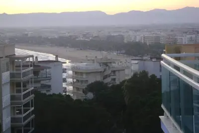 Appartement en Salou très proche la Plage et à Port Aventura  pour jouir de bonnes vacances