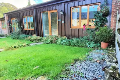 Image de Cosy Maison de vacances dans le Dorset avec bain à remous privé et piscine intérieure partagée, 4 personnes