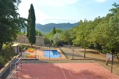 Image de Casa de Cuaña - Private Pool, Padel Tennis, Basketball & more - close to Girona