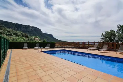 Image de Maison de campagne parfaite avec une excellente vue sur la piscine dans les Pyrénées