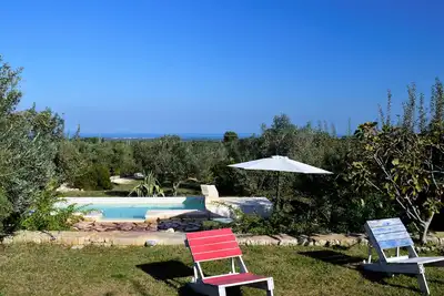 Image de Trullo delle Fate, résidence typique avec vue sur la mer magique, grand jardin, Ostuni
