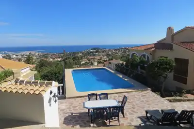 Villa avec piscine privée vue panoramique