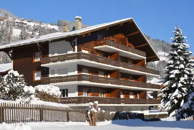 Image de Grand appartement avec balcon pour 6 personnes, situation centrale, parking