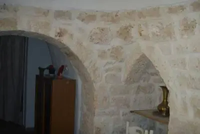 Image de maison rurale typique nouveau bâtiment