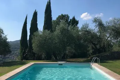 Superbe ferme dans les collines florentines pour 8 personnes