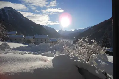 Image de Profitez de vacances avec un panorama de montagne unique