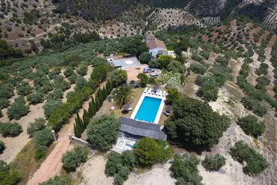 Image de Cortijo 5 * exclusif, piscine privée, g @ mers den, spa, salle de gym et bien plus encore