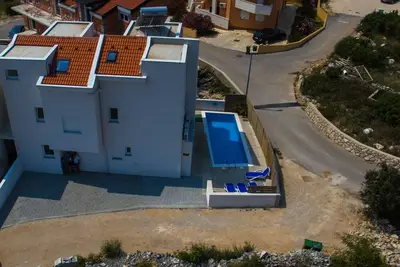 Image de Villa Jasmina, piscine, centre 70m, parking gratuit, wifi gratuit,