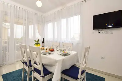 Image de Appartement en bord de mer, appartement bleu