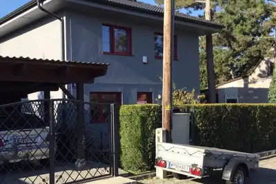 Image de Maison de vacances Donaucity, maison entière 4 pièces, 4 lits jardin
