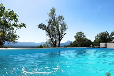 Image de Villa individuelle sur la montagne à côté de la rivière Cetina, Service De Concierge 24/7, calme