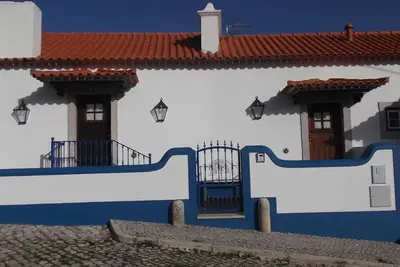 Image de Maison De Village Avec Vue Sur Mer Et Sierra