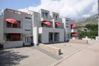 Image de Villa Ema, où la mer touche les montagnes.