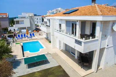 Image de Villa Antonio No. 1 Est un studio avec un ter qui se trouve au rez-de-chaussée