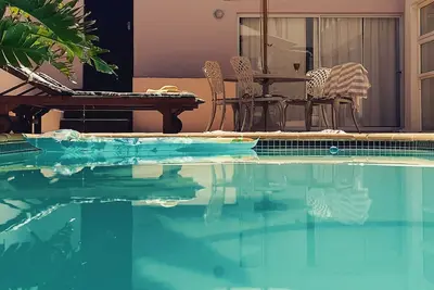 Image de Appartement de charme pour quatre personnes situé à 250 m de la plage de rêve