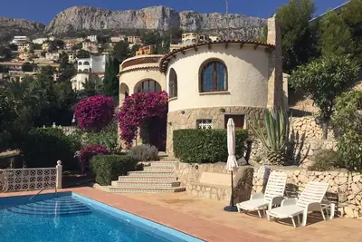 Image de Maison de vacances pour 4 personnes avec piscine privée et vue panoramique