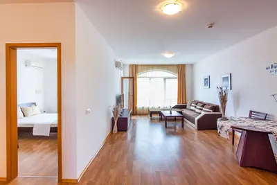 Image de Appartement de 2 pièces 65m² pour 4 personnes, dans Vineyards Spa Resort à Sunny Beach