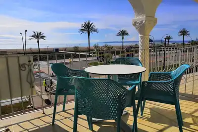 Image de Propre appartement bien entretenu sur  plage d'Empúriabrava, ambiance familiale