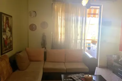 Image de Bel appartement situé au centre - superbe vue sur la montagne Dajti