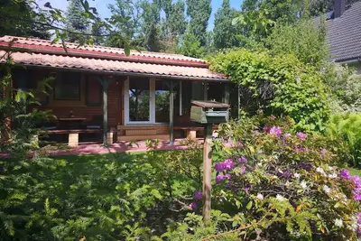 Image de Une maison de vacances au milieu de la Nouvelle Venise, le plus beau coin de Berlin.