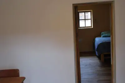 Image de Hébergement dans une maison traditionnelle modernisée