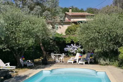 Image de Charmante maison de campagne sur le piémont Cévenol