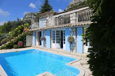 Image de Villa provençale avec vue imprenable Côte d'Azur Nice Antibes Cannes piscine