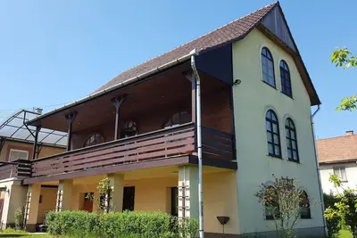 Image de Super chalet à la périphérie de Budapest