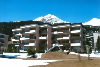 Image de Bel appartement 2 pièces, calme et chaleureux, au centre ville